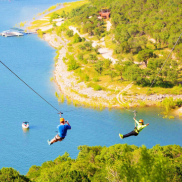 Houseboat-Yacht Nestled in a Lake Travis Cove