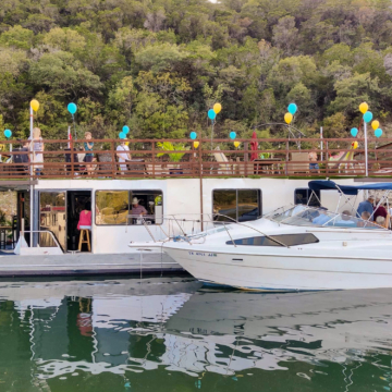 Birthday Party at NaturaReserve Houseboat-Yacht