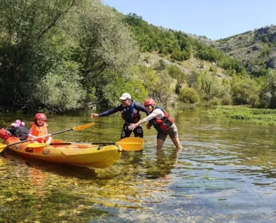 family kayaking family kayaking