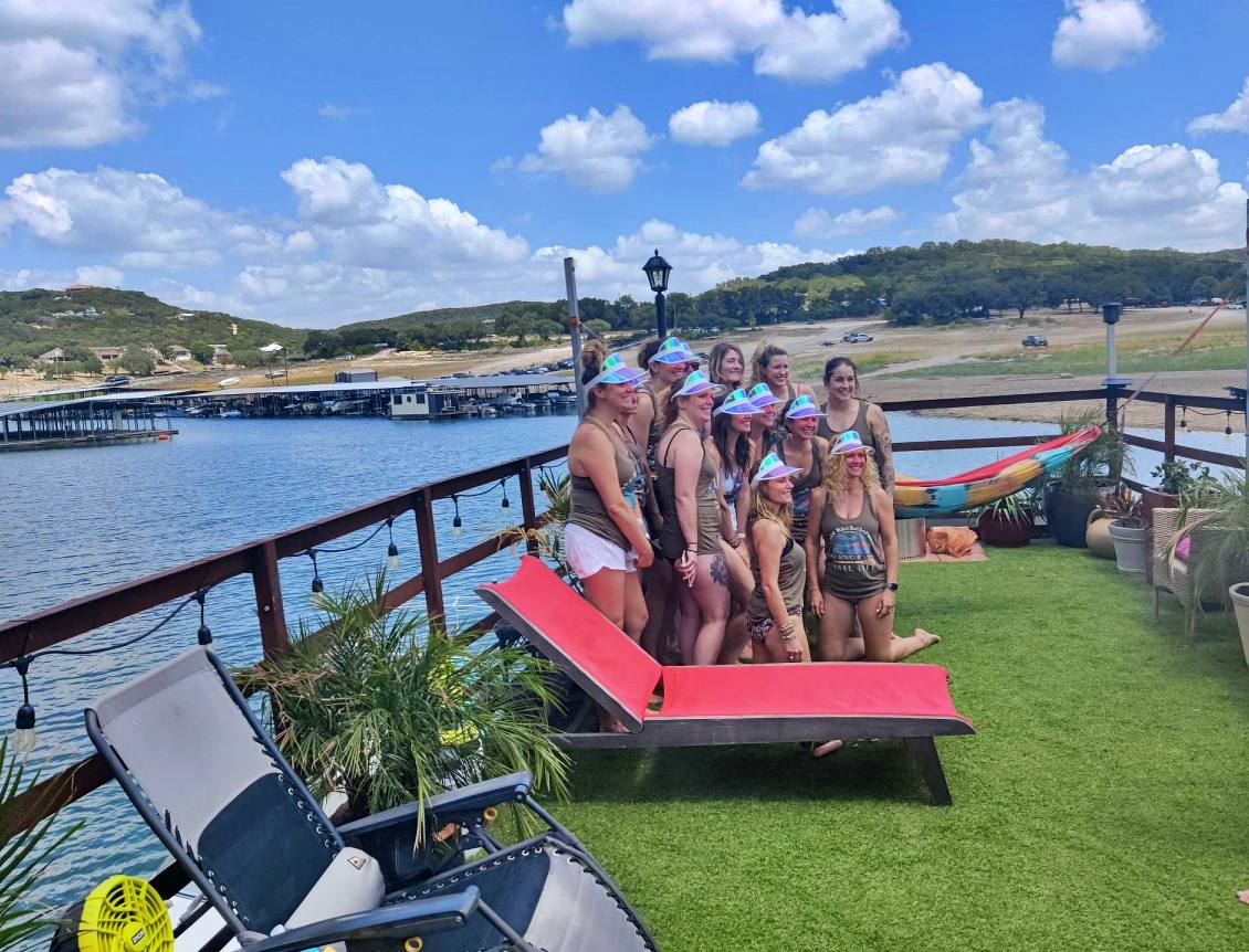 bachelor and bachelorette parties at NaturaReserve Houseboat-Yacht